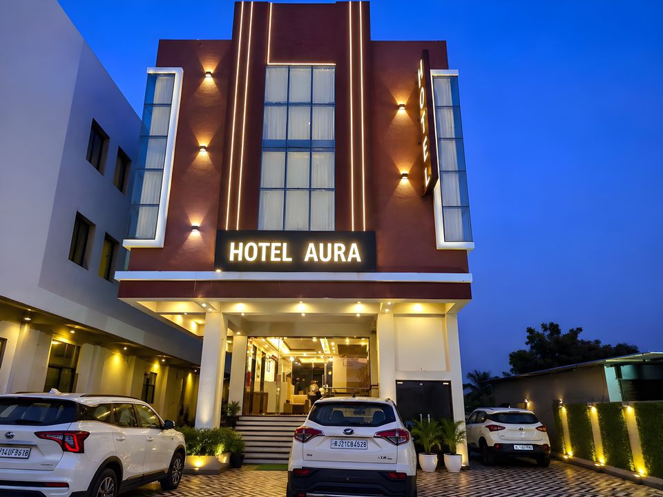 Hotel Aura and Banquet - Exterior