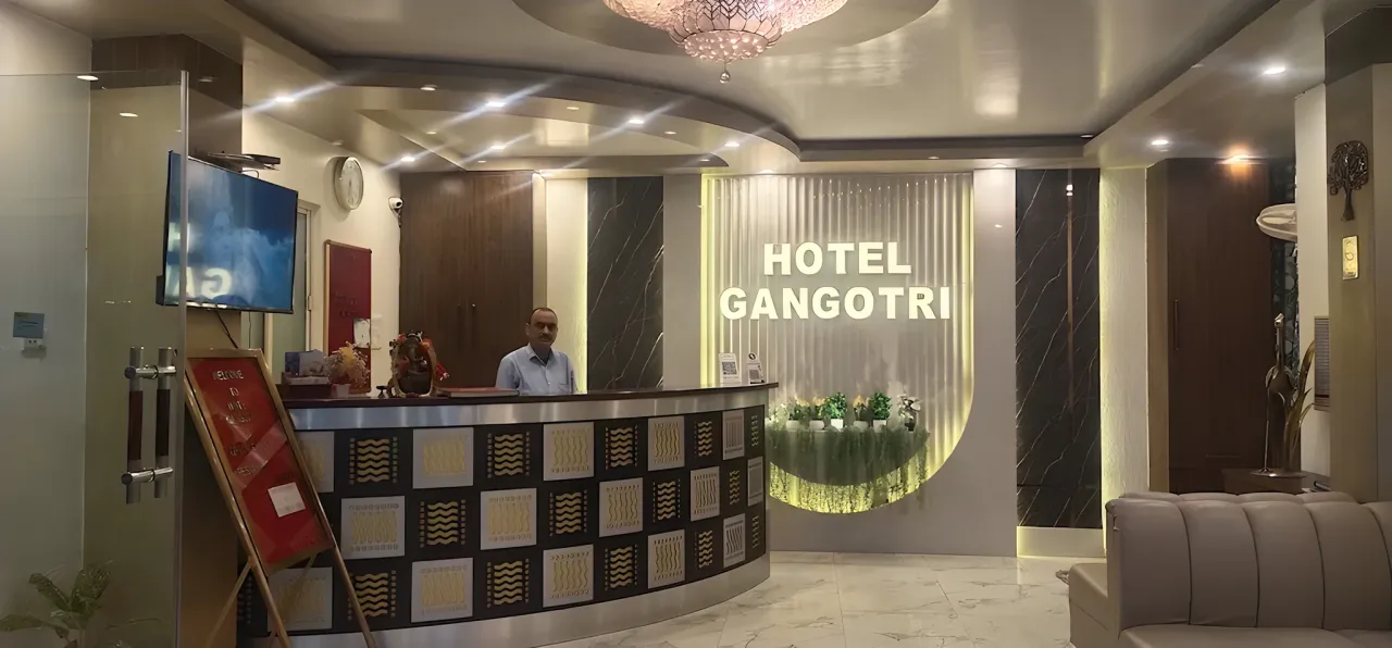 Hotel Gangotri - Exterior
