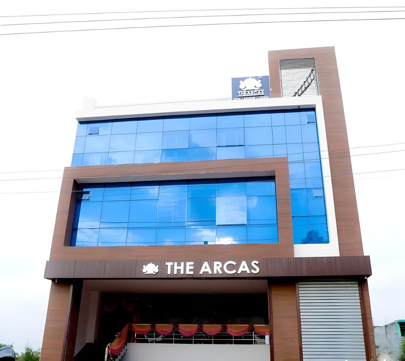 The Arcas Hotel - Exterior