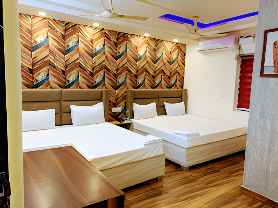 Quad Bed Room