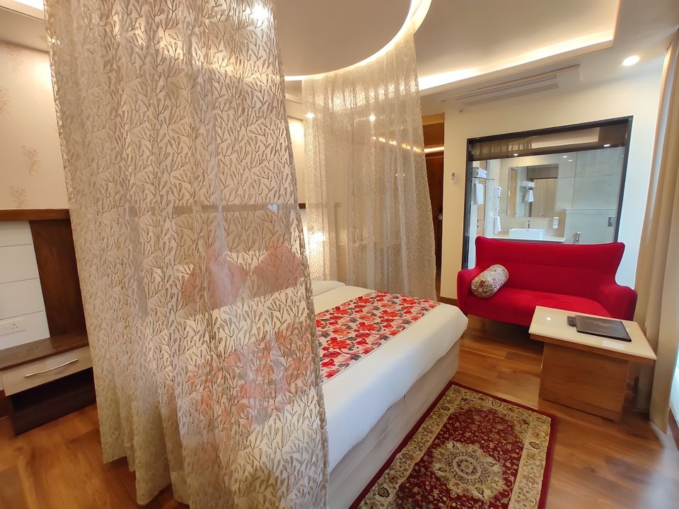 Super Deluxe Double Bed Room Ac with Balcony