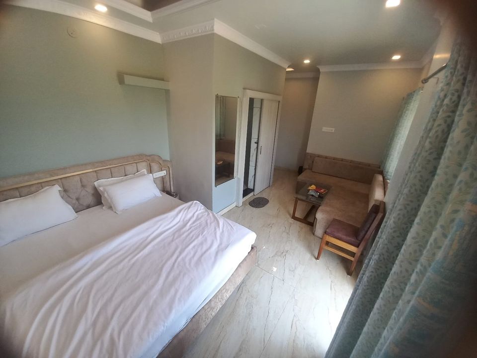 Club Room