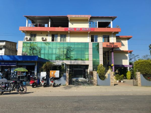 Hotel Deo Volente At Joysagar
