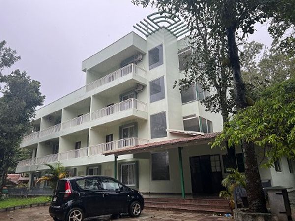 Eden Garden Hotels & Resort At Arasinaguppe Karnataka