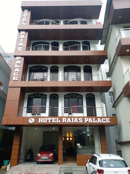 HOTEL RAJA'S PALACE