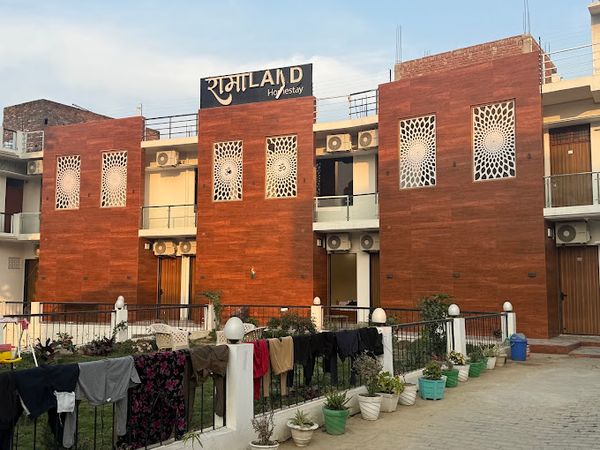 Ramaland Homestay