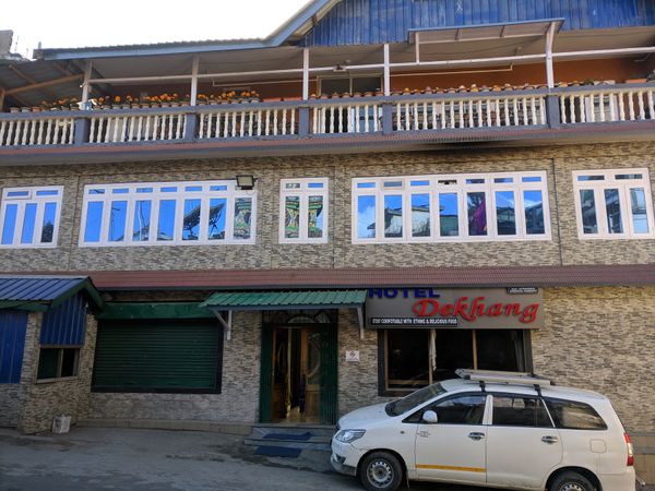 Hotel Dekhang