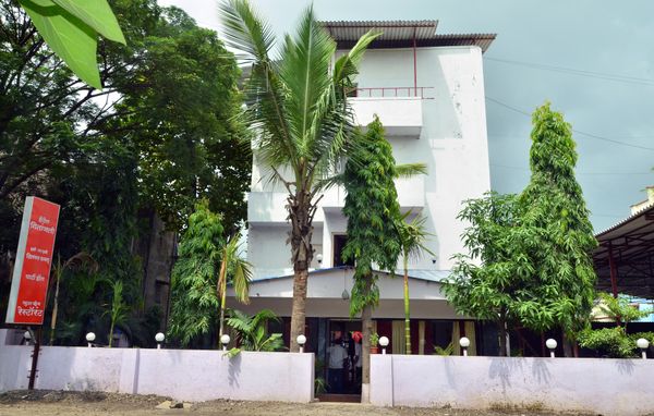 Hotel Geetanjali St Bus Stand - Panvel