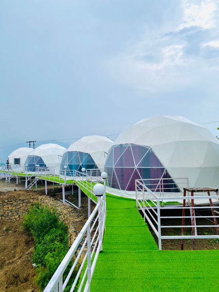HR 26 Hotels & Resort