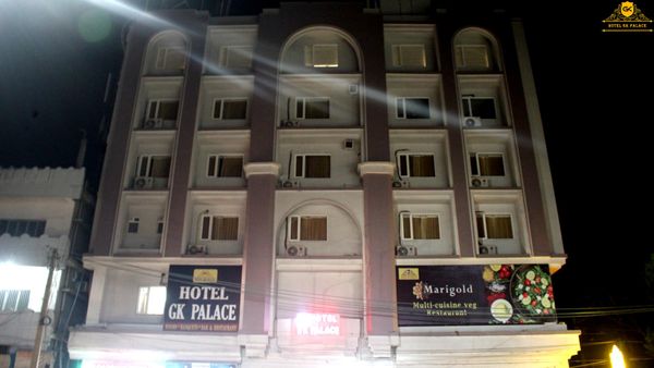 HOTEL GK PALACE