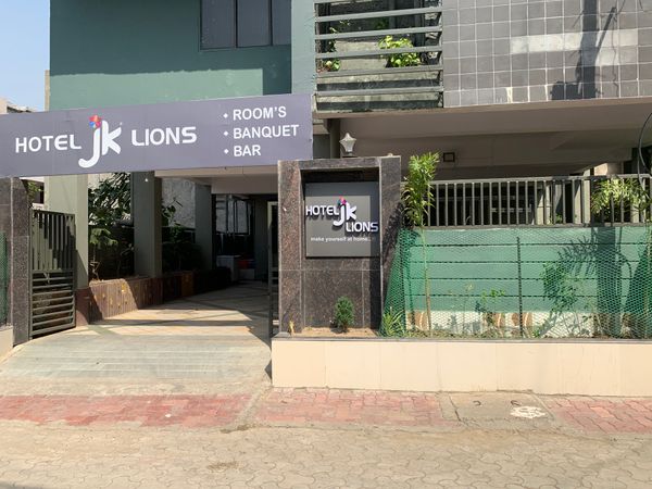 JK Rooms 147 Lions