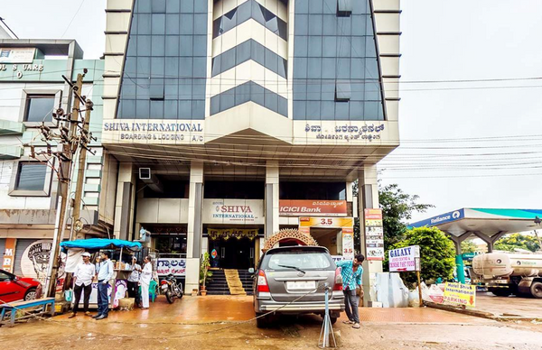 Hotel Shiva International
