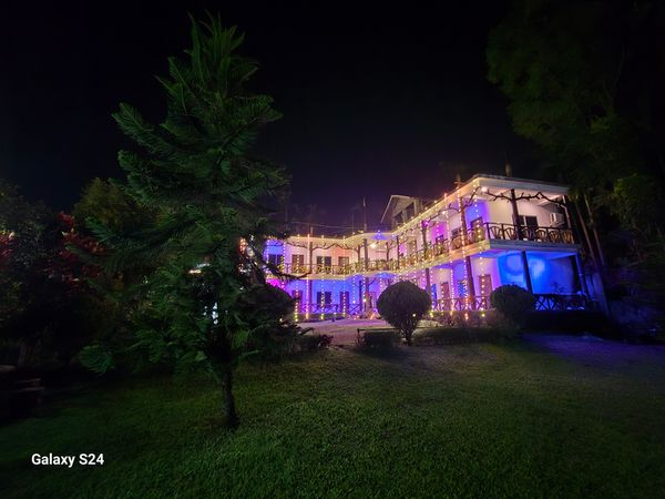 RESORT FOREST INN, LATAGURI