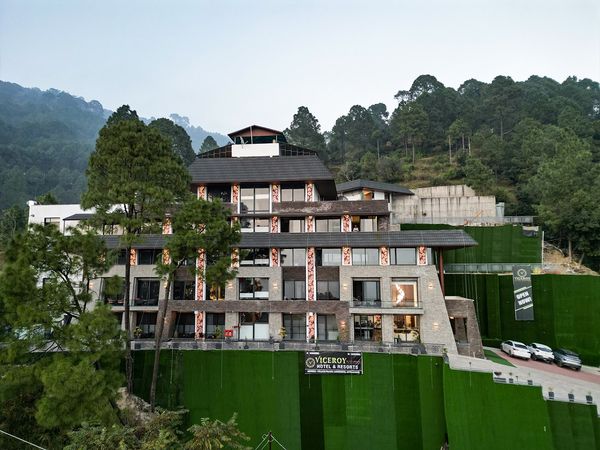 Hotel Viceroy In The Himalaya