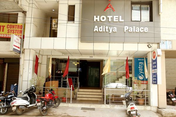 Hotel Aditya Palace