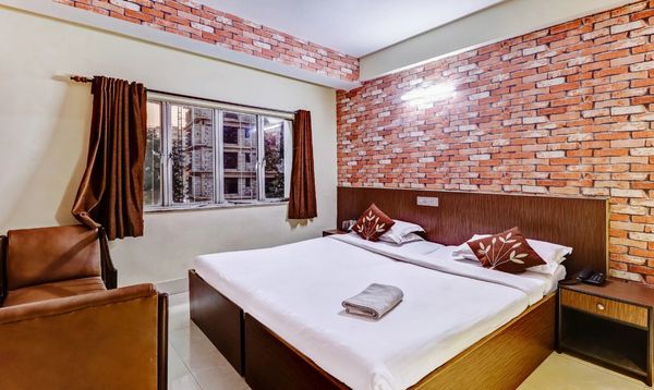 Hotel Heera International