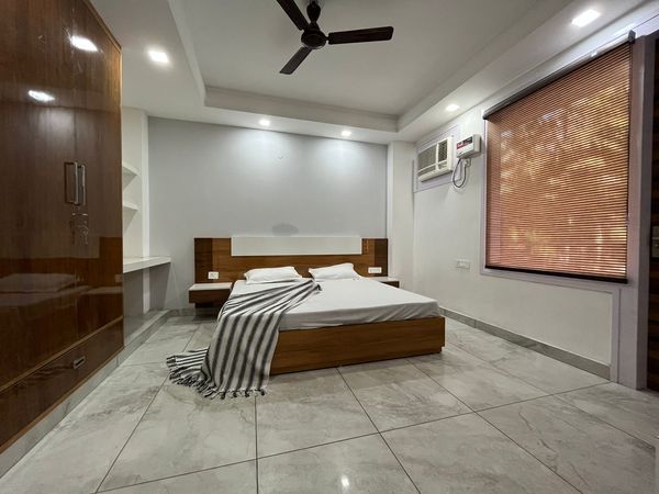 Liv Regalia Sushant Lok