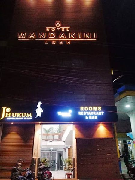 Hotel Mandakini Lush At Kanpur